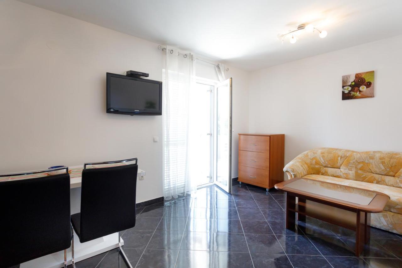 קרק Apartments Lacic מראה חיצוני תמונה