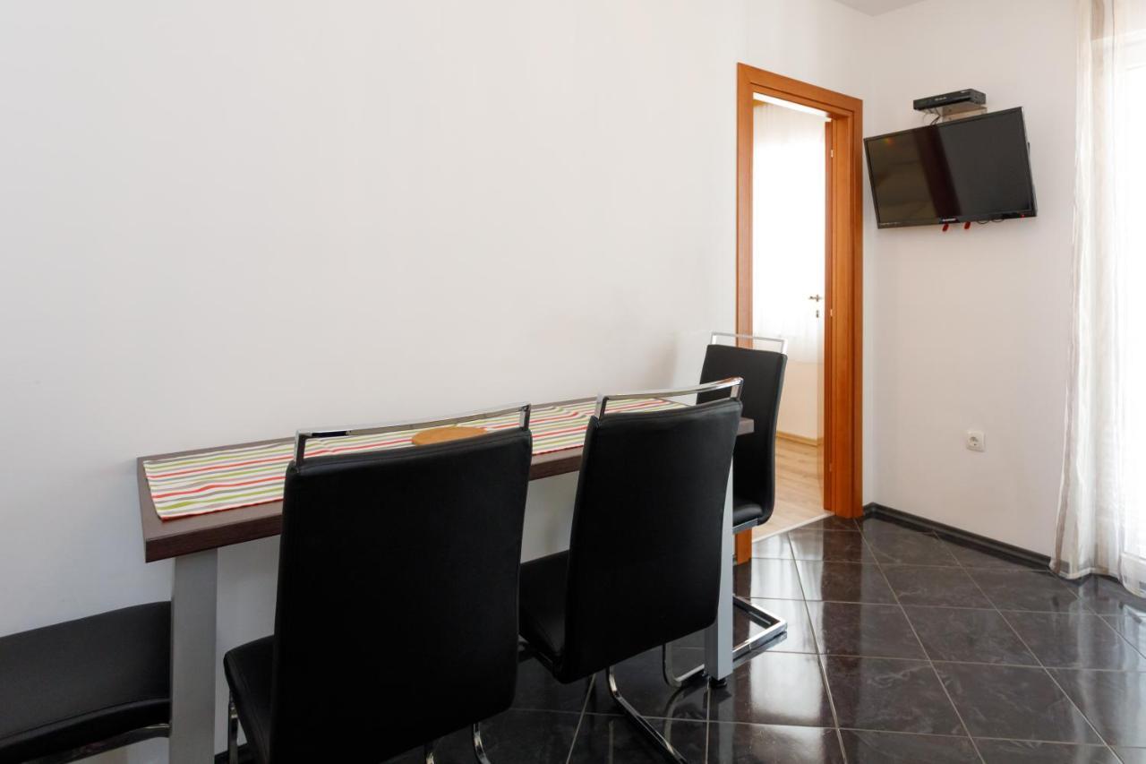 קרק Apartments Lacic מראה חיצוני תמונה