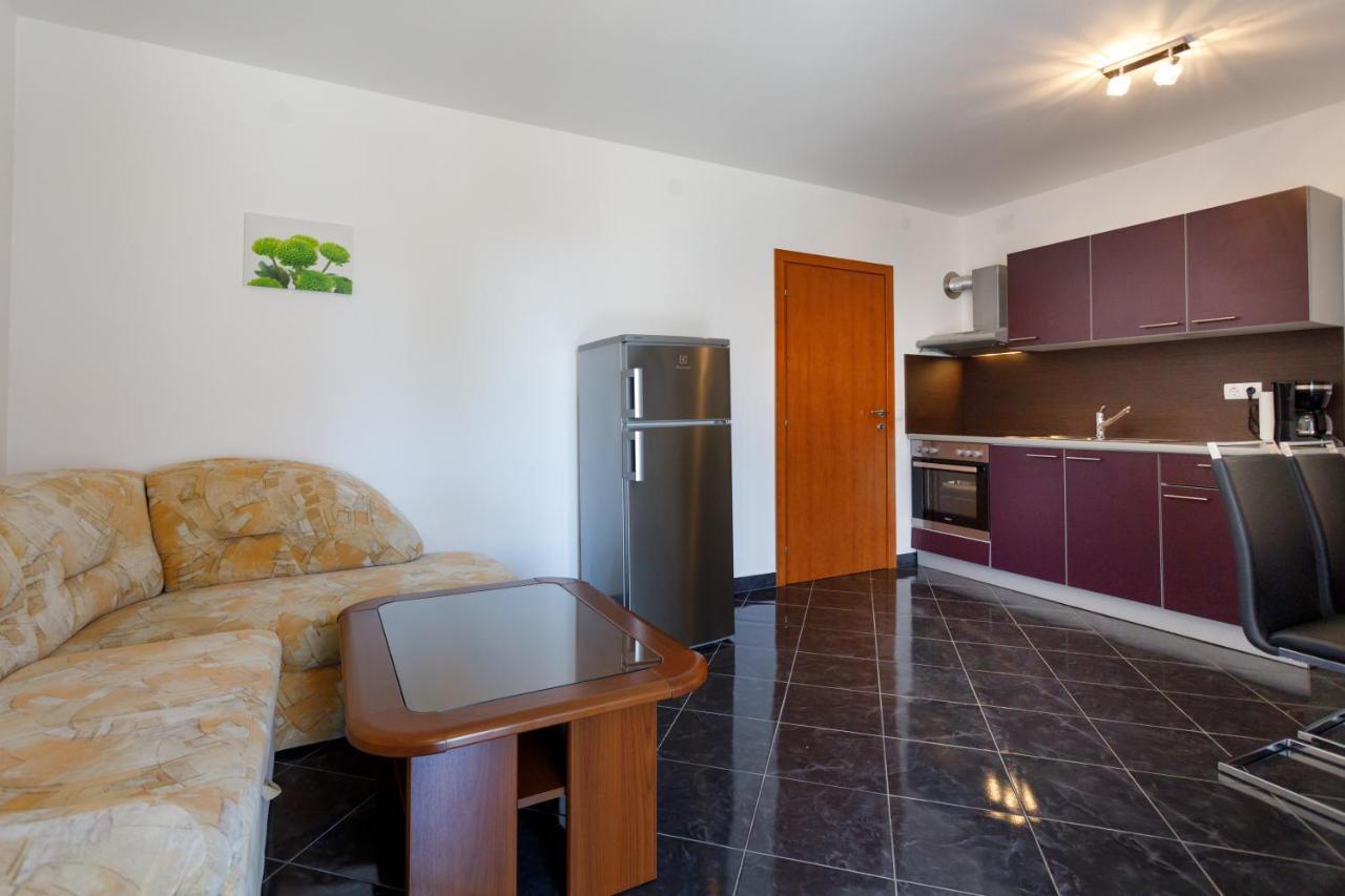 קרק Apartments Lacic מראה חיצוני תמונה