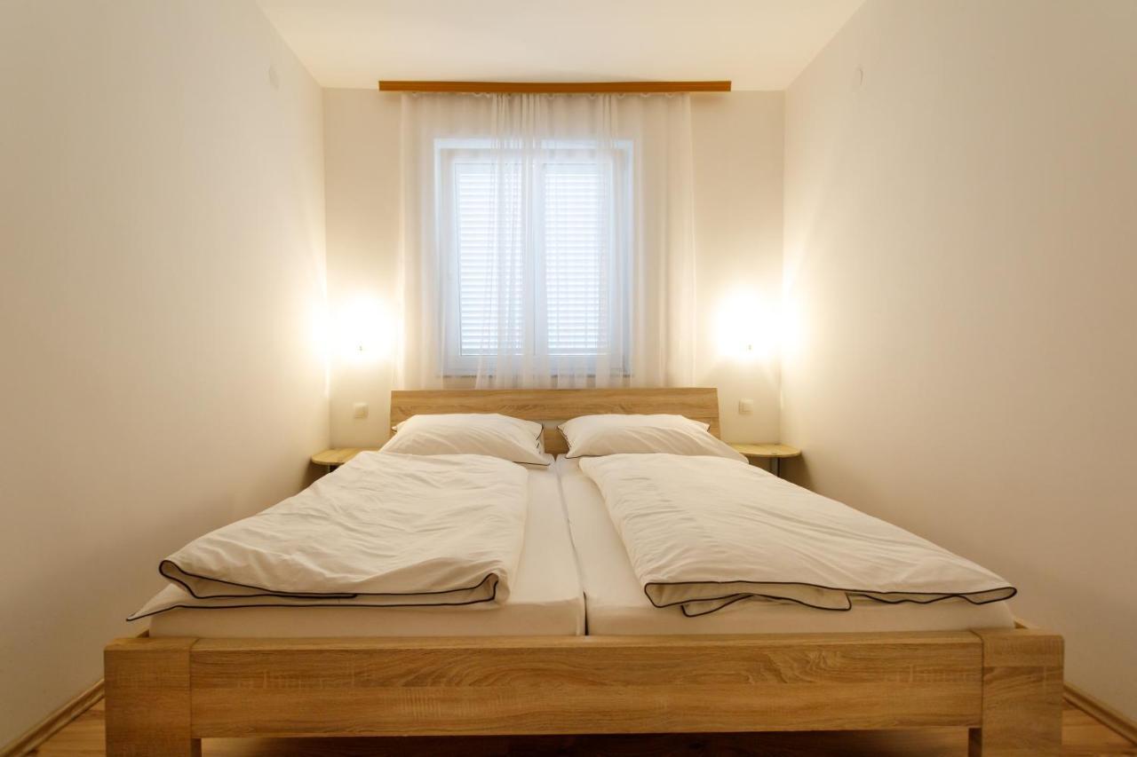 קרק Apartments Lacic מראה חיצוני תמונה